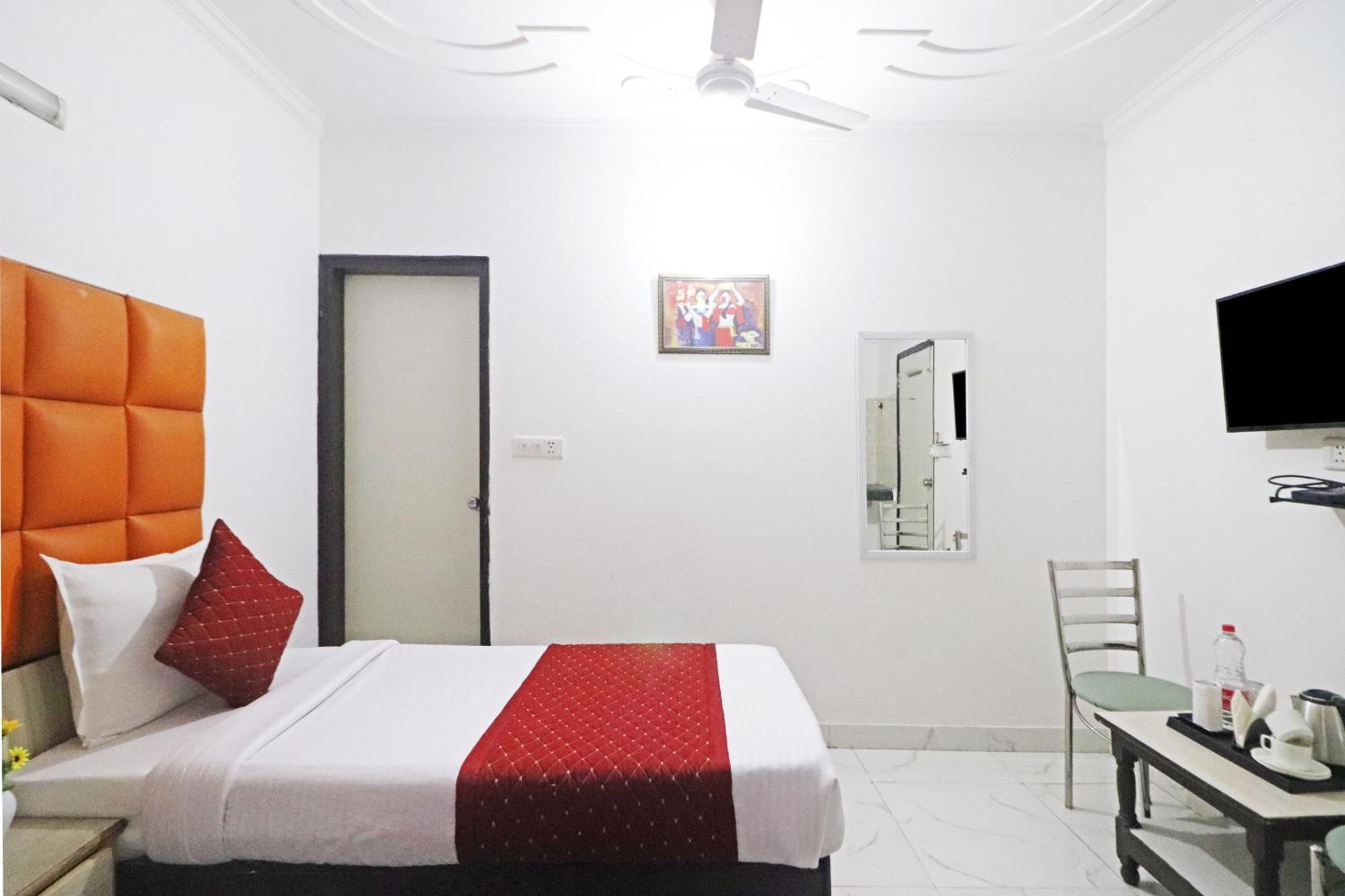 Clink Airport Stay -New Delhi Exteriör bild