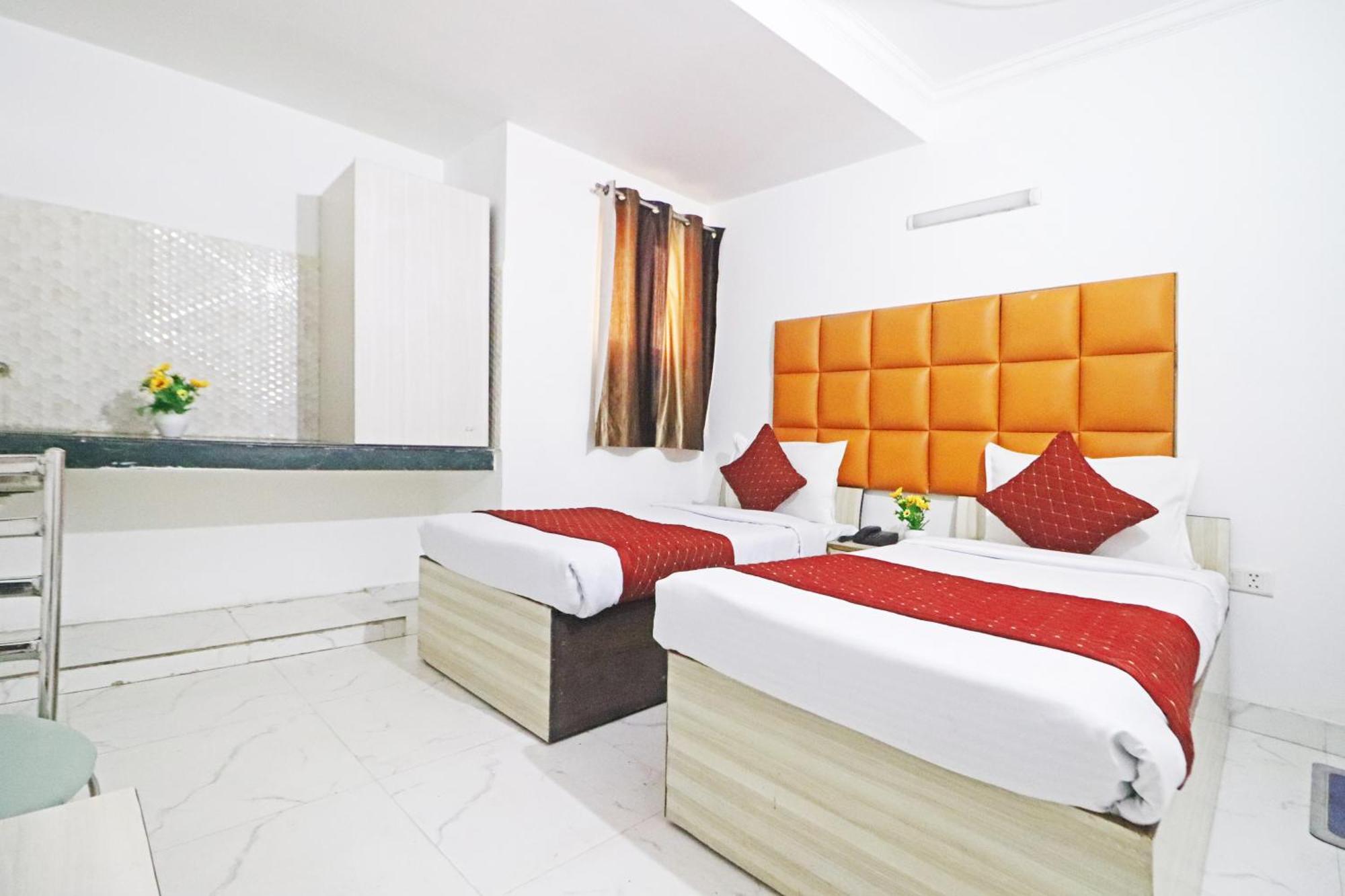 Clink Airport Stay -New Delhi Exteriör bild